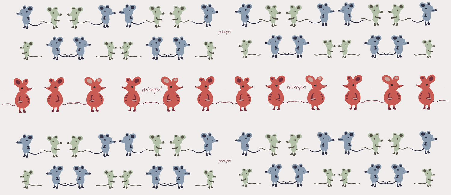 Bunte Mäuse in Reihen gesetzt auf weißem Hintergrund